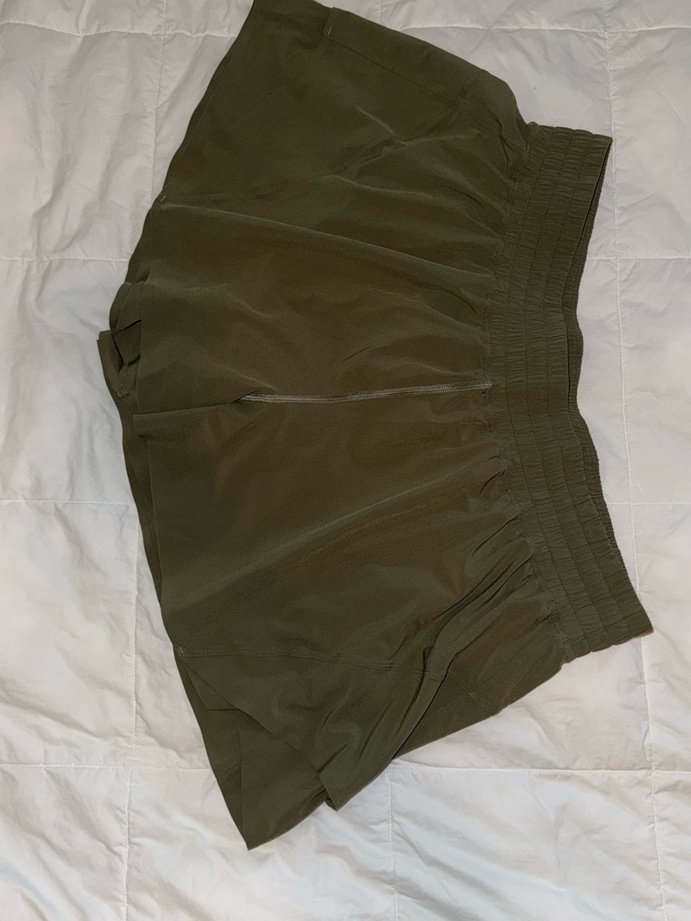 Lululemon Shake It Out High-Rise Running Short 2.5"
Bay Leaf XL - Picture 5 of 8